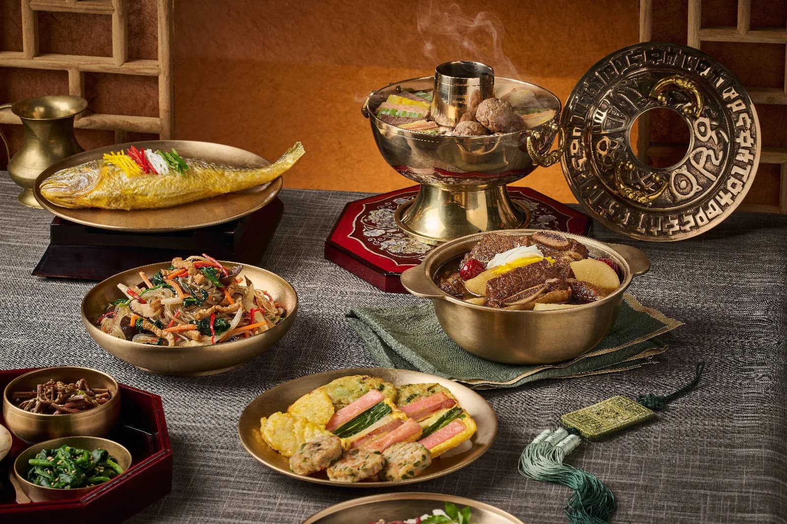 Why Are There So Many Side Dishes (Banchan) in Korea?