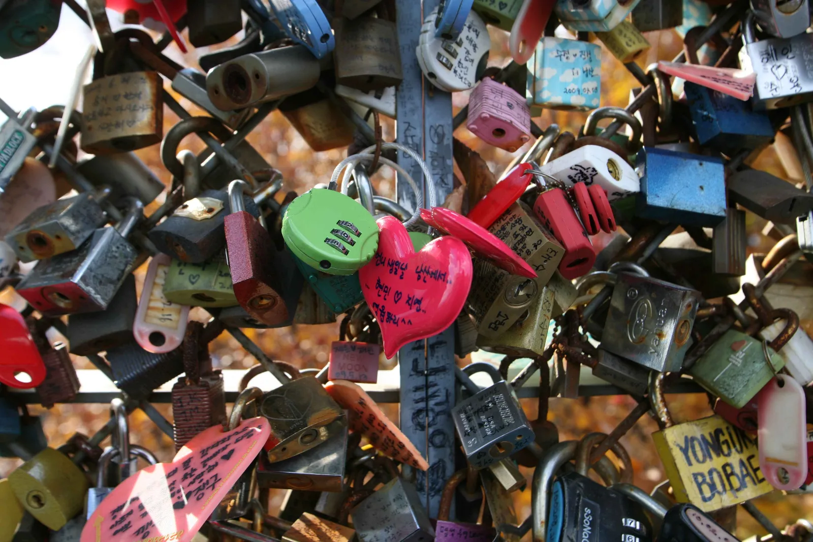 What “Namsachin” (남사친) and “Yeosachin” (여사친) Mean